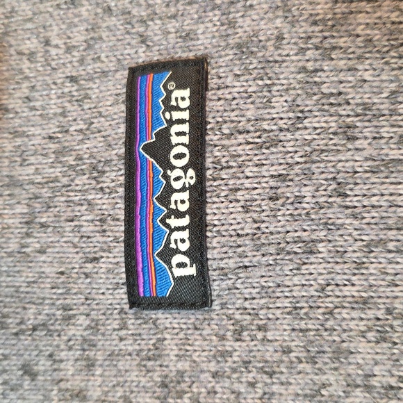 Patagonia- Better Sweater In Heather Gray. Size M - Picture 3 of 5